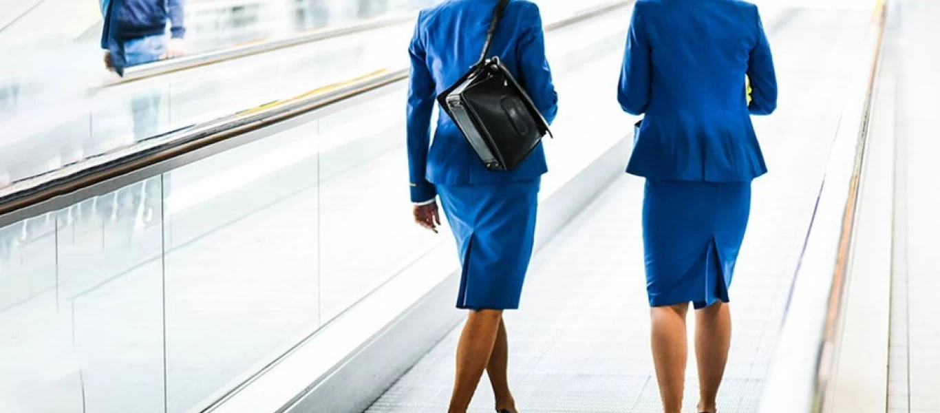 Η πτήση των... οργίων: Αεροσυνοδός συνευρεθεί ερωτικά με όλο το πλήρωμα αεροσκάφους!